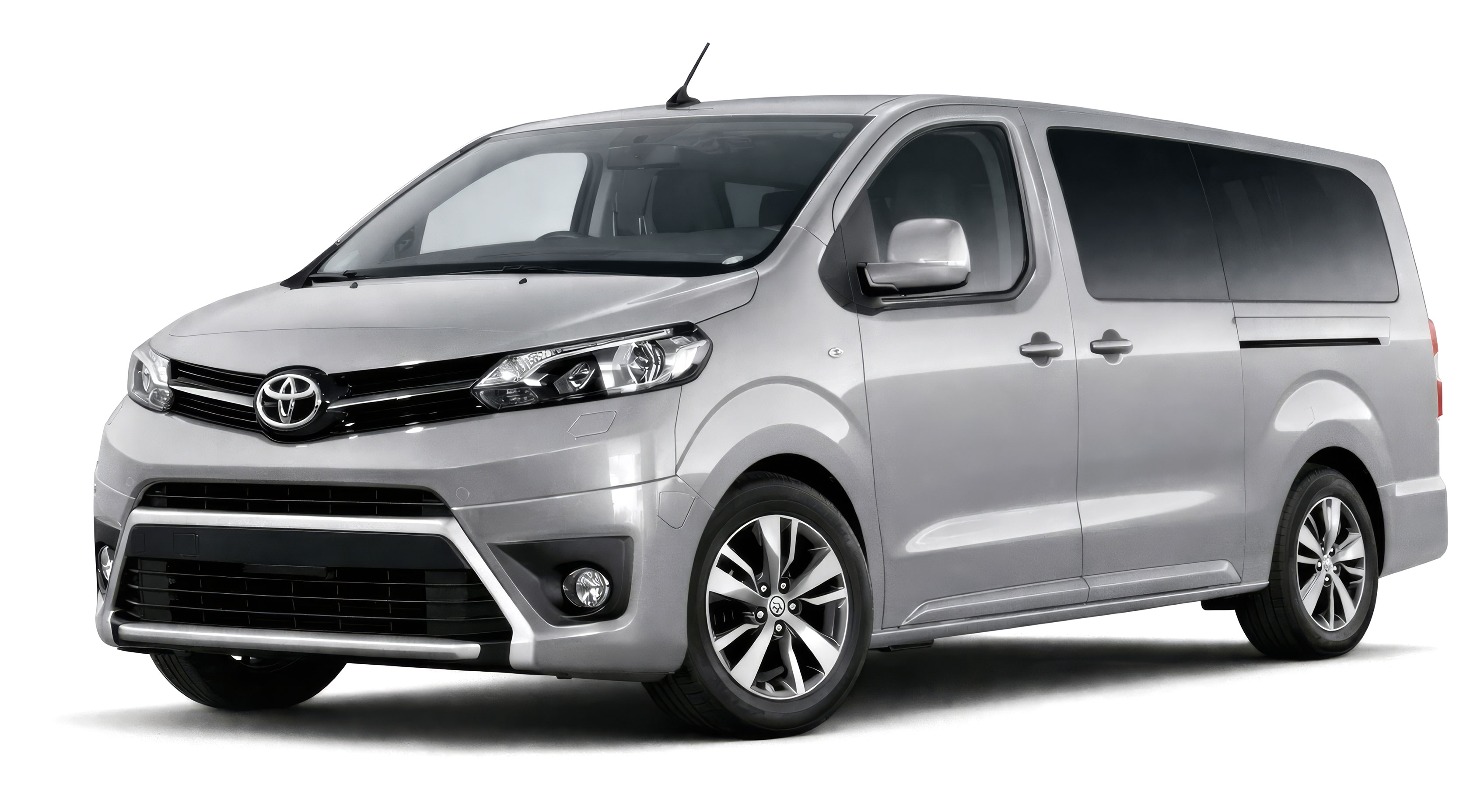 2024 Toyota Proace Long